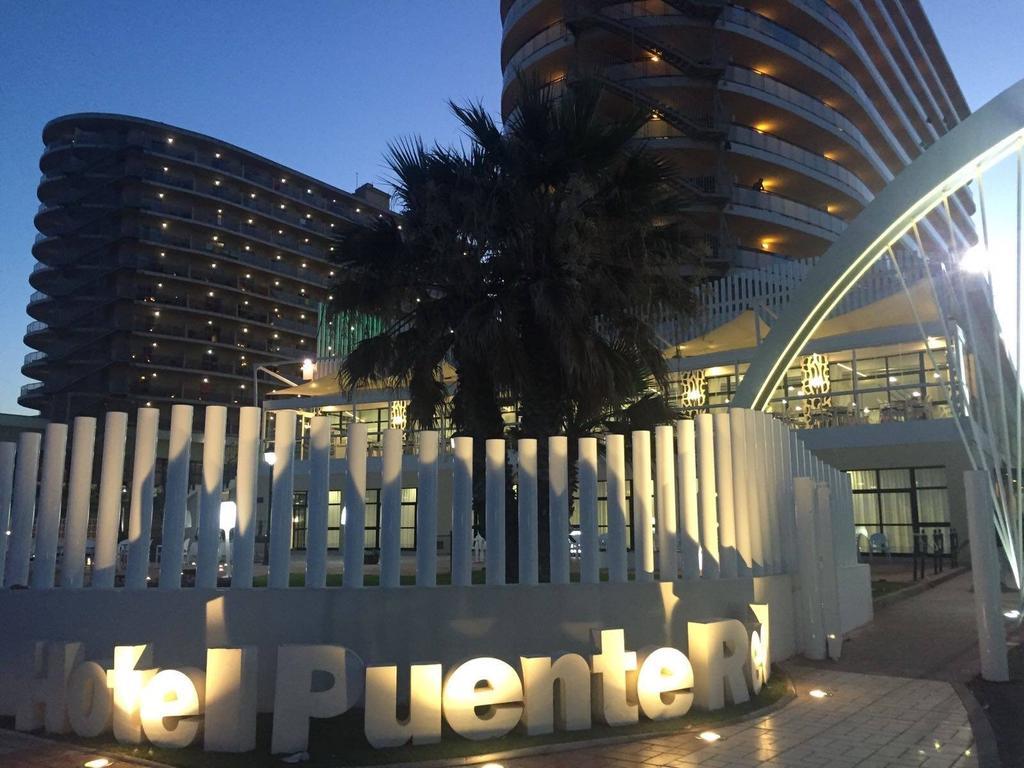 Hotel Puente Real Торемолинос Екстериор снимка